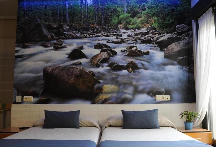 Dört Kişilik Standart Oda, Aitana