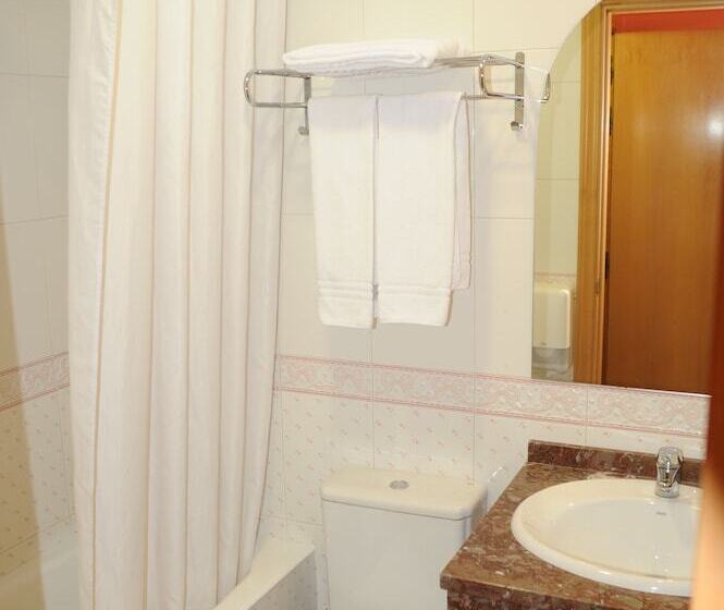 غرفة قياسية, Aitana