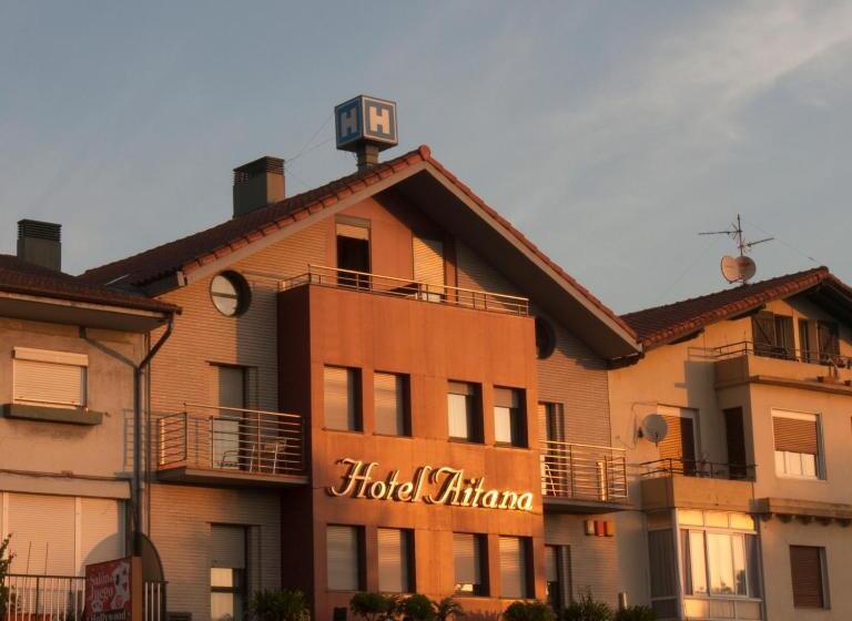 Standard Room, Aitana