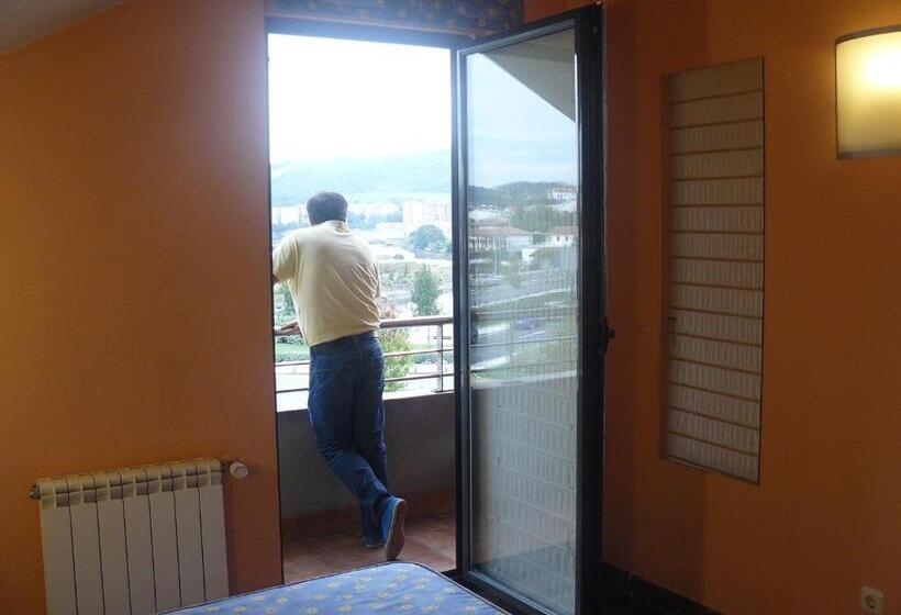 חדר סטנדרט, Aitana