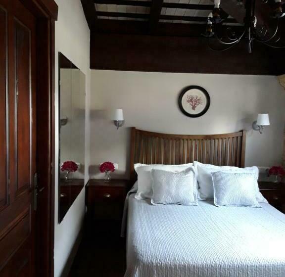 Quarto Estandar, Azalea Playa