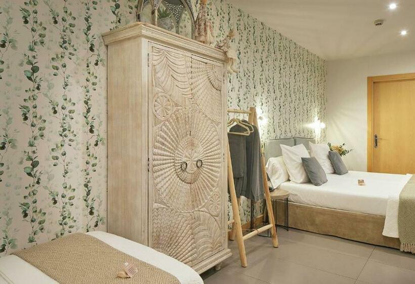 Economy Triple Room, Boutique Txanka Erreka Parking Incluido