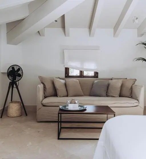 デラックスルーム, Cal Reiet Holistic Retreat