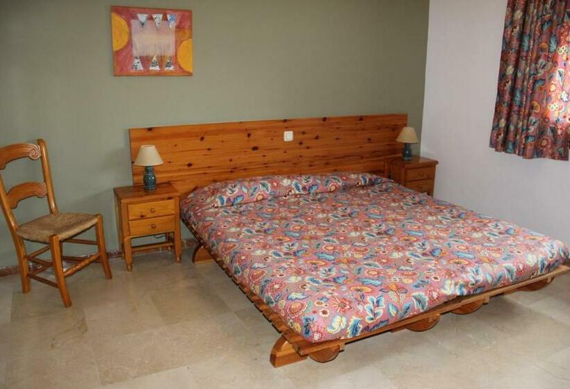 חדר סטנדרט, California