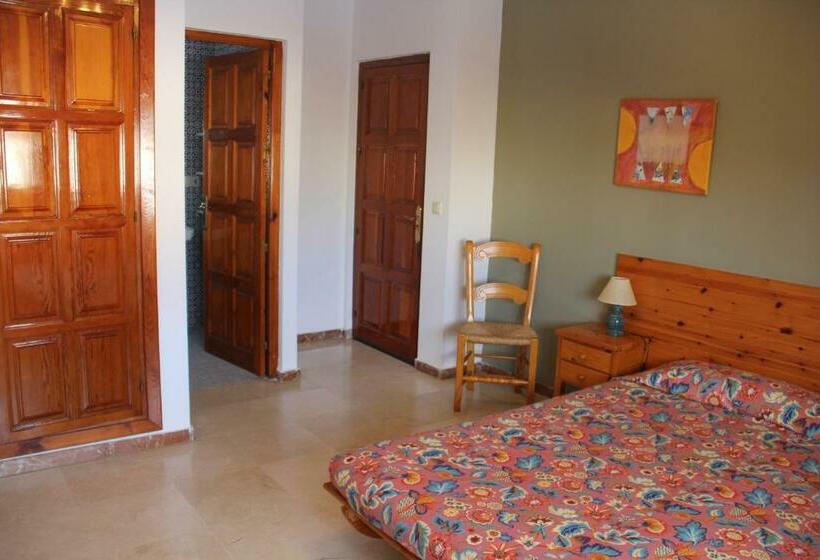 חדר סטנדרט, California