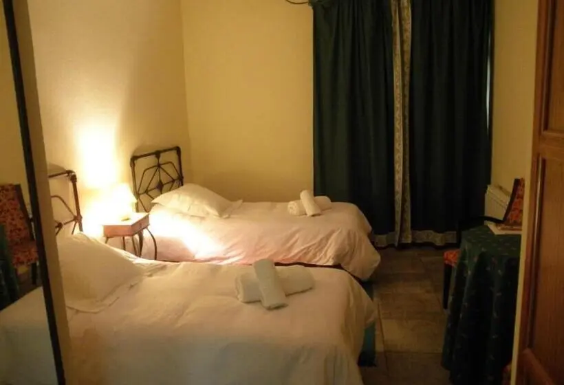 スタンダード４人部屋, Casa Rural El Aguila