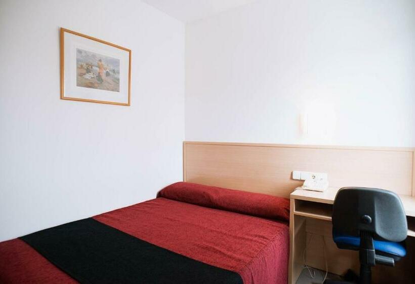 חדר סטנדרט יחיד, Cim Valles