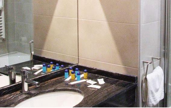 اتاق استاندارد, Complejo Leo 24h