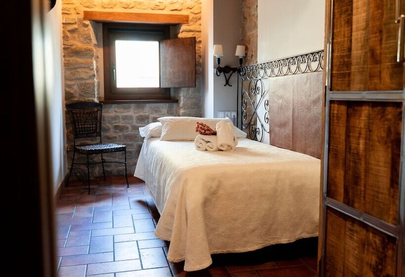 スタンダードシングルルーム, El Cerco