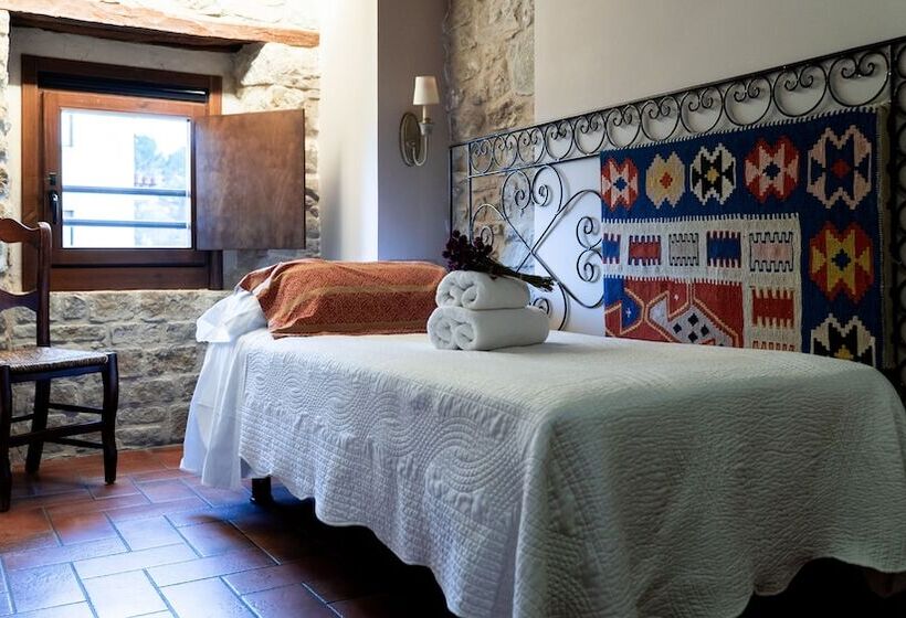 スタンダードシングルルーム, El Cerco