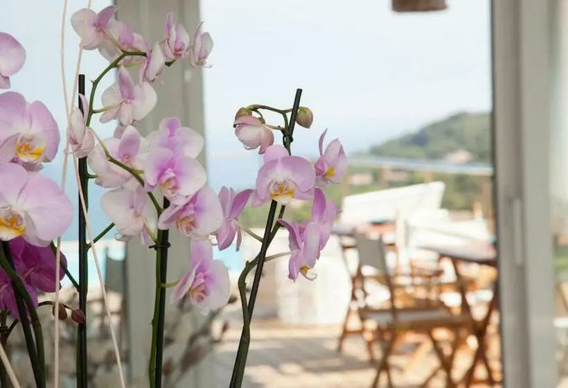 Deluxe Zimmer mit Terrasse, Es Cel De Begur