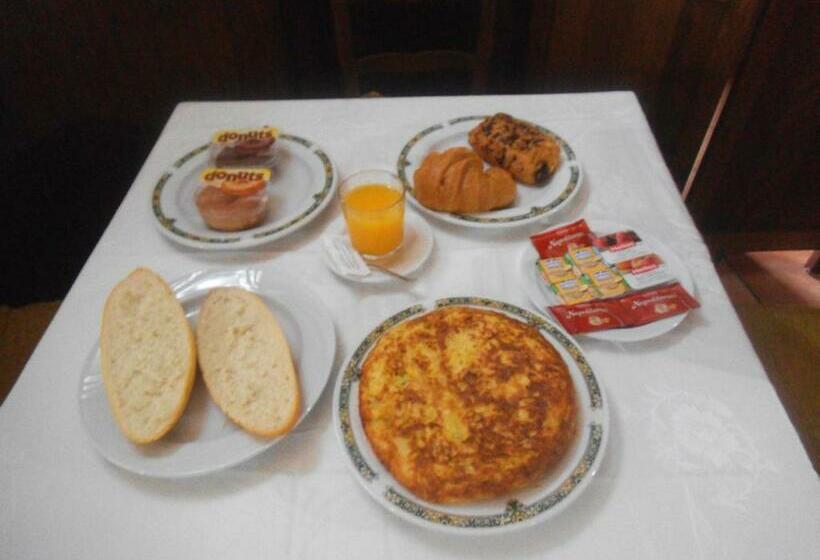 Номер Стандарт, Hostal Los Galgos