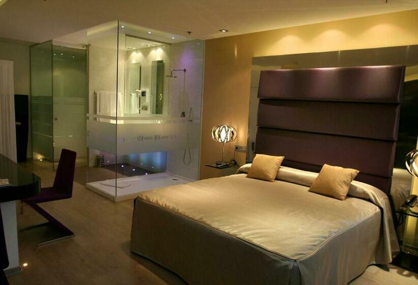 スタンダードルーム, Kadrit