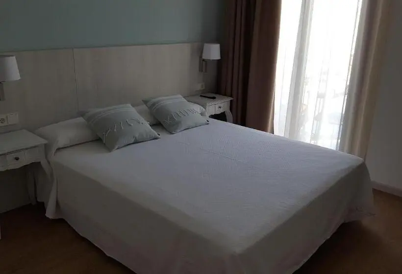 Superior Room, L'escala Centre