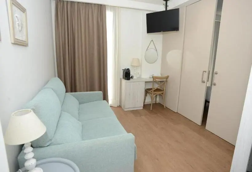 Junior Suite, L'escala Centre