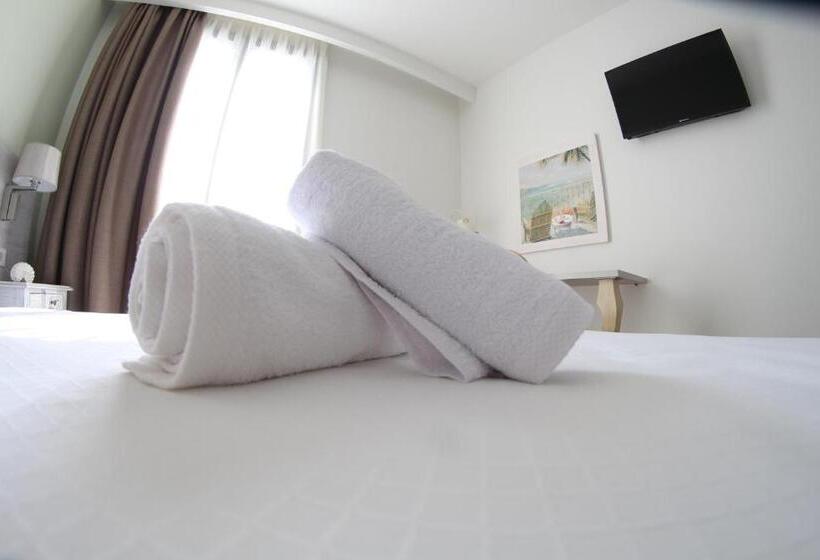 수피리어 룸, L'escala Centre