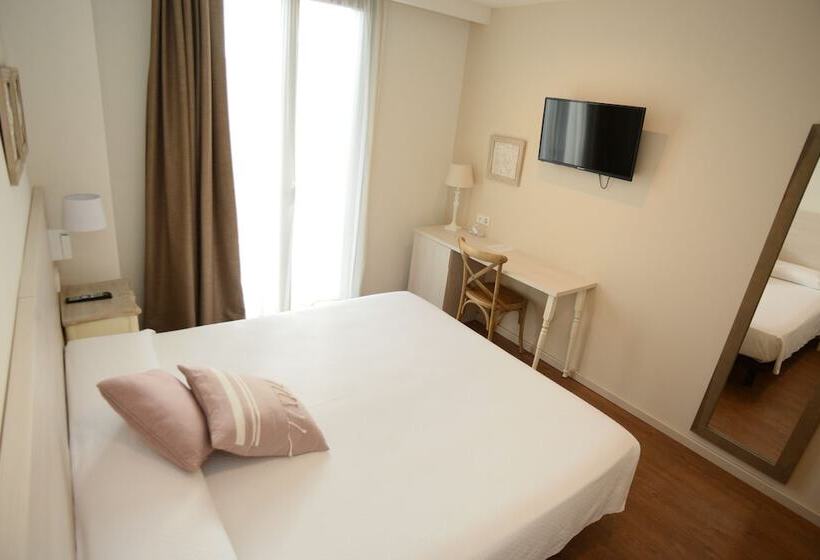 수피리어 룸, L'escala Centre