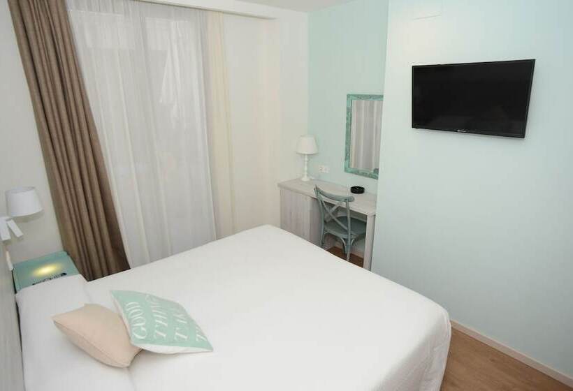 Quarto Estandar, L'escala Centre
