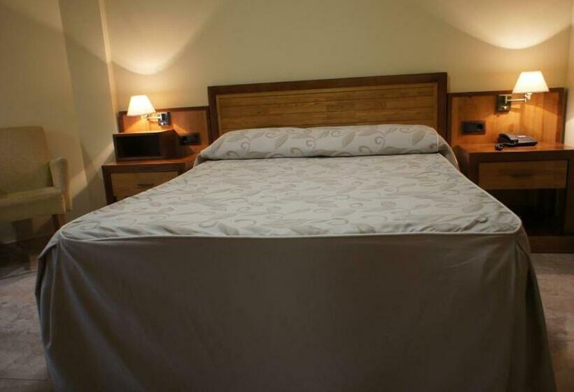 Номер Стандарт, Puente Romano