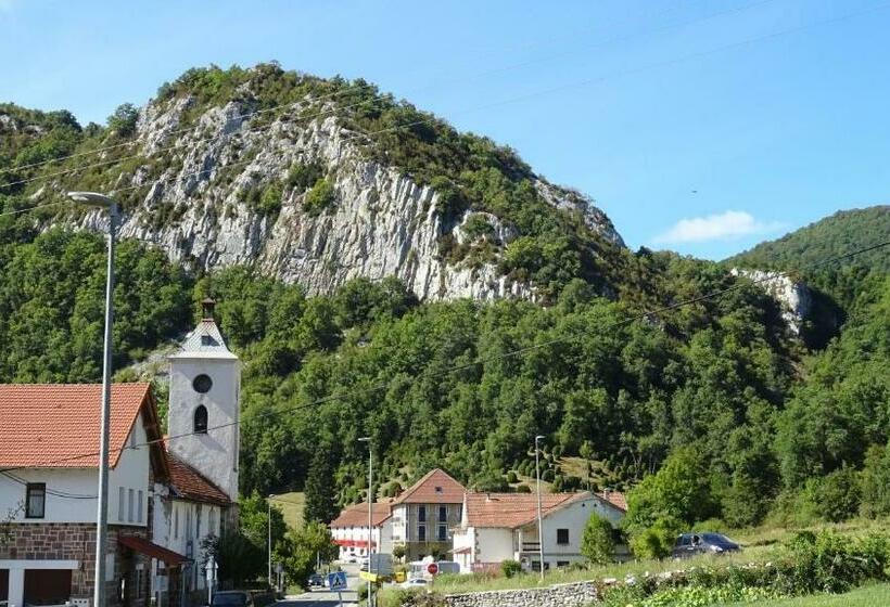 דירת חדר, Rural Aribe Irati