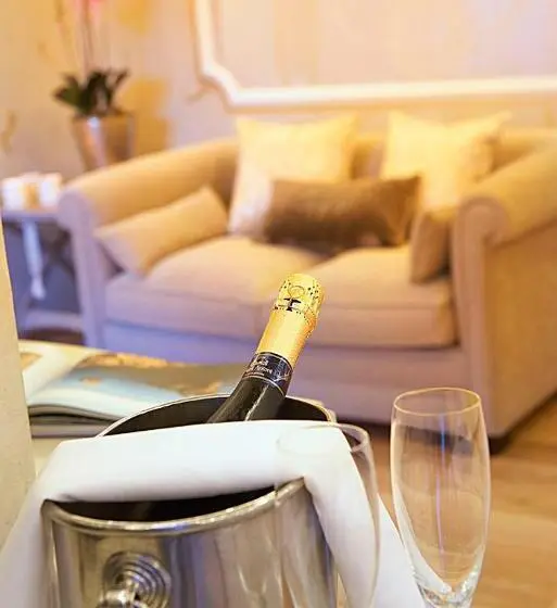 Deluxe Suite, Sa Calma