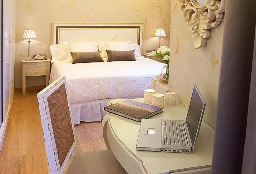 Deluxe Suite, Sa Calma