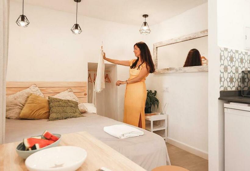 标准工作室, La Cocotera Boutique Hostel & Coworking