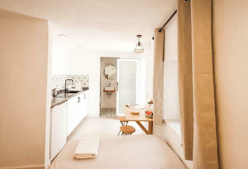 标准工作室, La Cocotera Boutique Hostel & Coworking