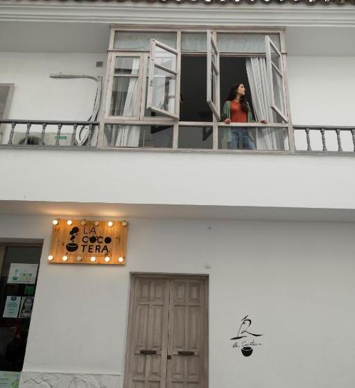 家庭间, La Cocotera Boutique Hostel & Coworking