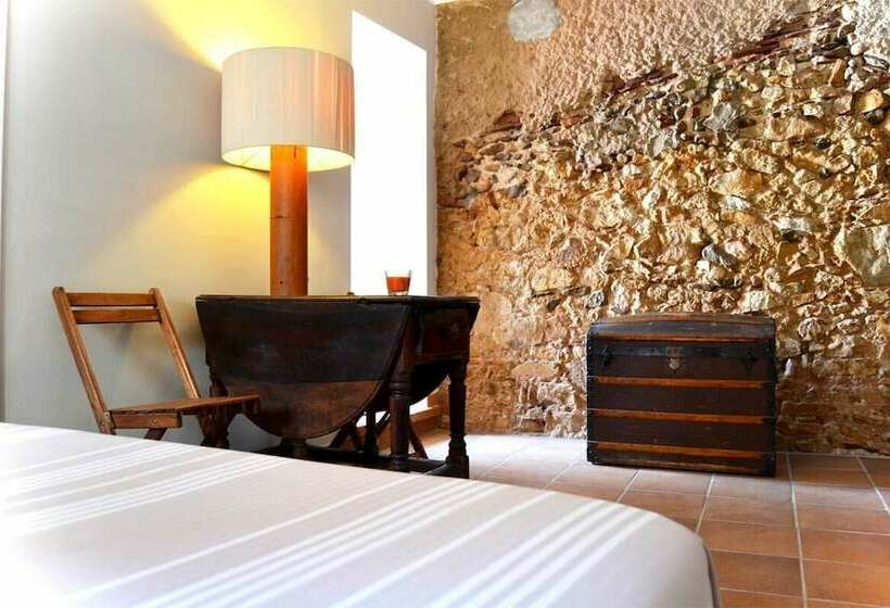 Номер Стандарт, Marakasa B&b