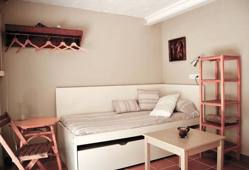Четырехместный Номер Стандарт, Marakasa B&b