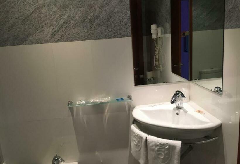 غرفة قياسية, Motel Abalo