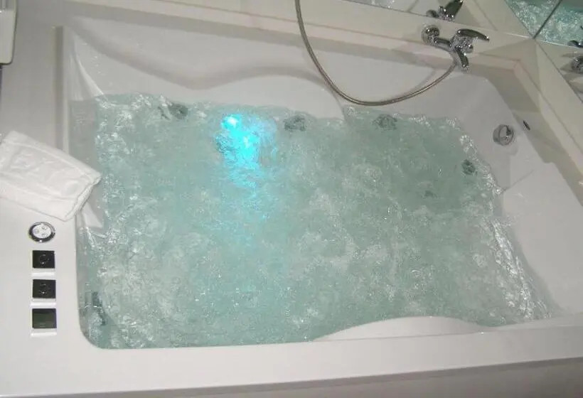 片側に海が見えるデラックスルーム, Motel Abalo