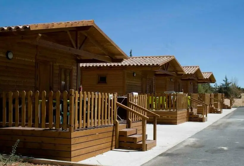 Standard-bungalow 2 Makuuhuonetta, Camping La Sierrecilla