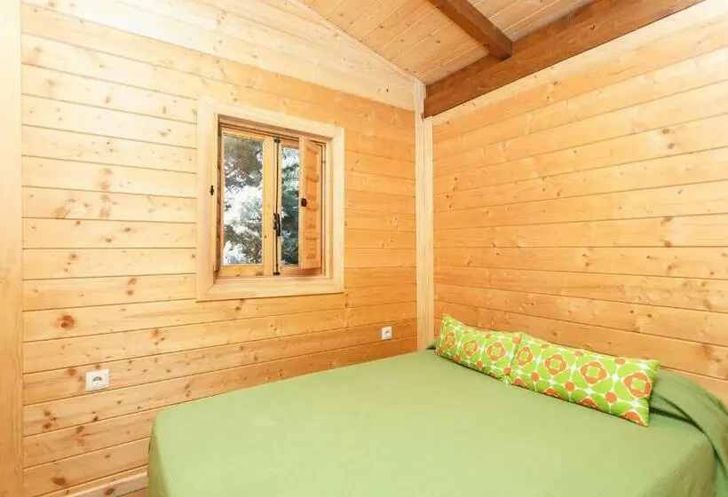 Standard-bungalow 2 Makuuhuonetta, Camping La Sierrecilla
