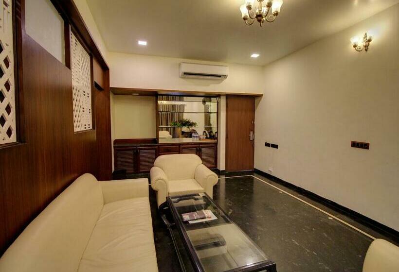 Suite Cama King, Damanganga Valley Resort Silvassa