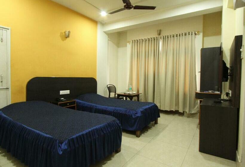 Deluxe Zimmer, Bluemoon