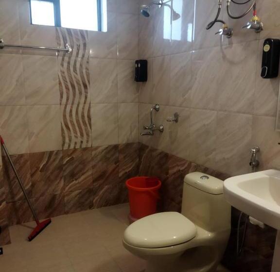 غرفة قياسية سرير كينج, Holiday Hill