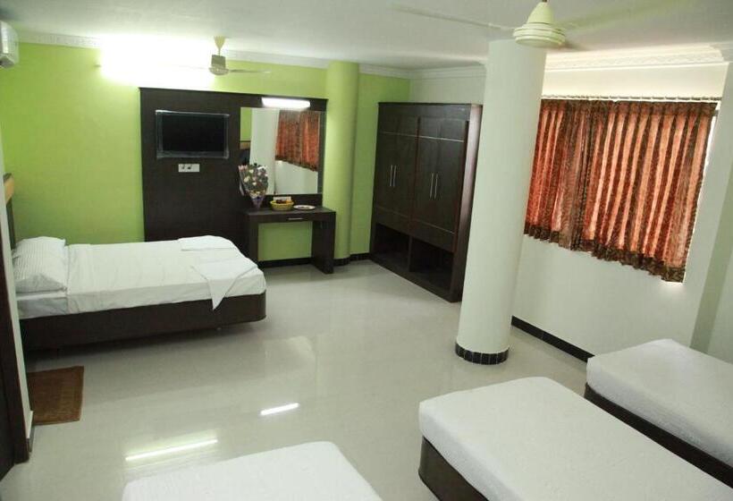 Familjesvit, Jeyam Residency, Kumbakonam