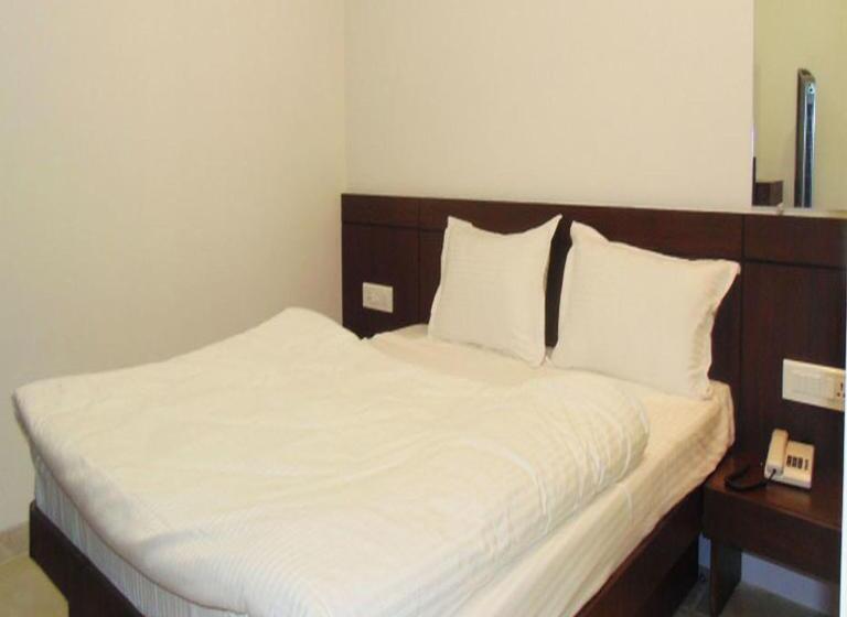 חדר סופריור, Kabir