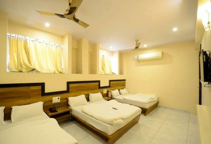 패밀리 스튜디오, Metro Inn