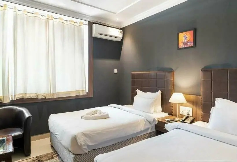 اتاق لوکس, Niranjana Hotel Bodhgaya