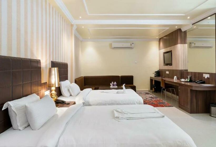 חדר אקזקיוטיב, Niranjana Hotel Bodhgaya