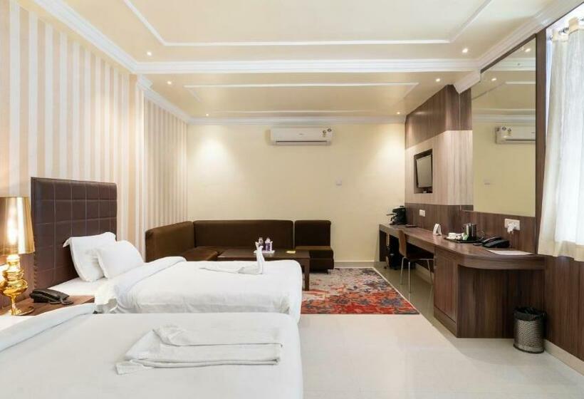 اتاق اجرایی, Niranjana Hotel Bodhgaya