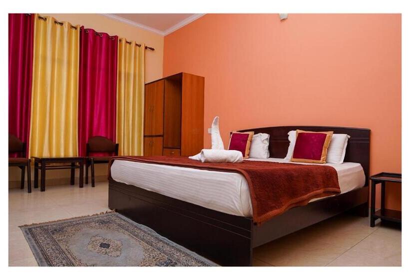 高级大房间, Shivalik River Retreat