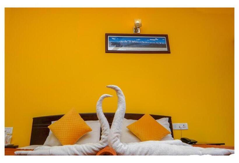 高级大房间, Shivalik River Retreat