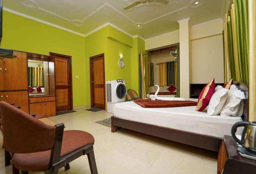 家庭套房, Shivalik River Retreat