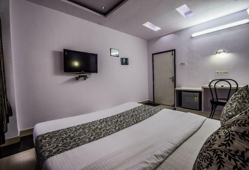 Номер Deluxe, The Space