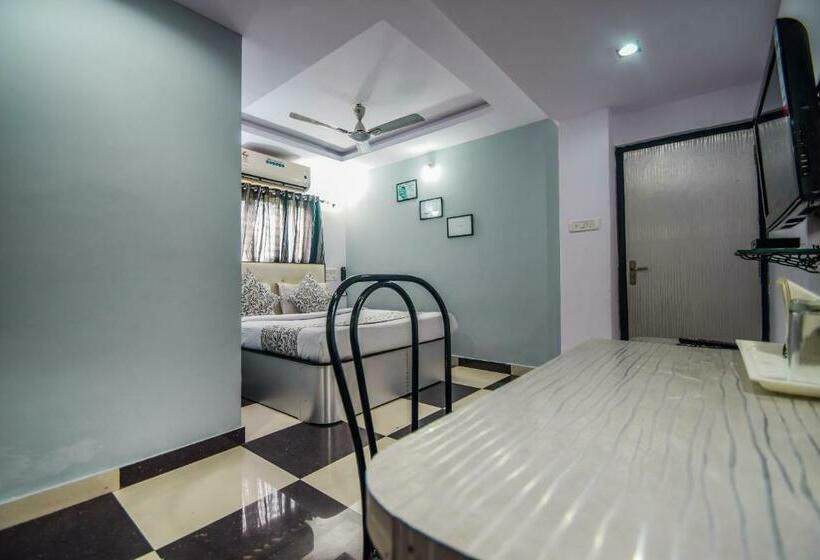 Номер Deluxe, The Space