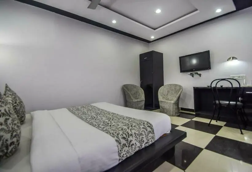 Superior Kamer, The Space